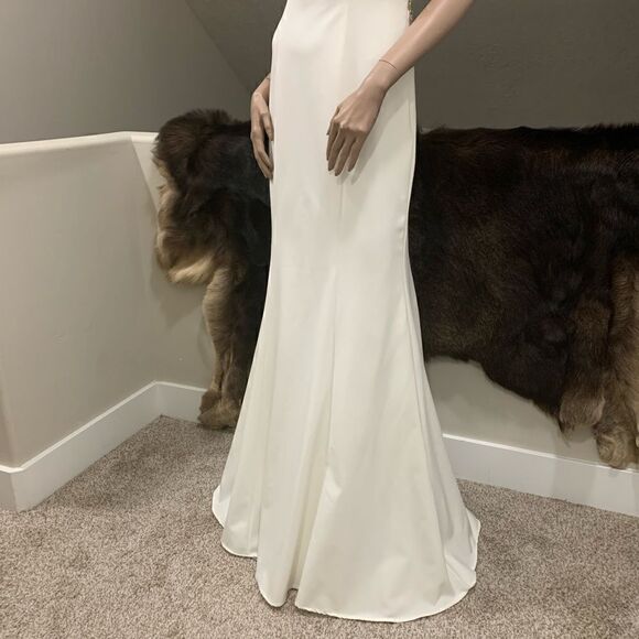 New Stunning Cap Sleeve Exquisite Beading Back Mermaid Gown/Evening Dress - Picture 14 of 17